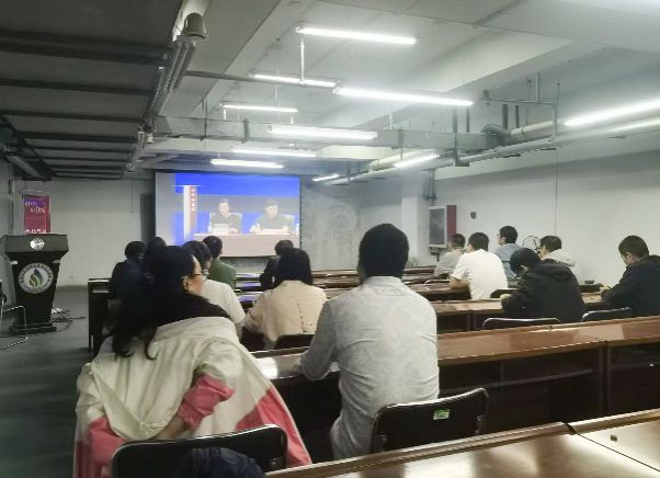 性爱片